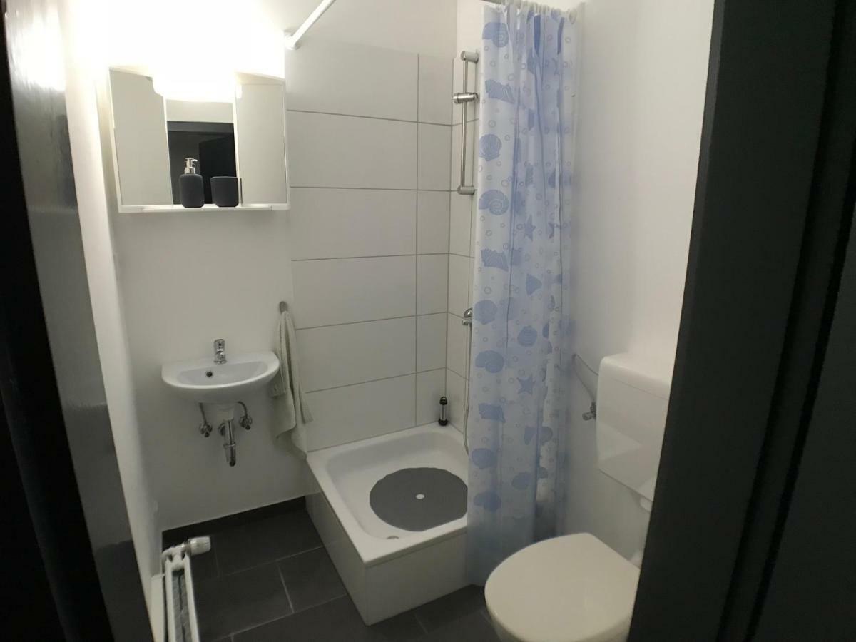 Apartment Living @ Klassvilla Weserwehr No. 5 *